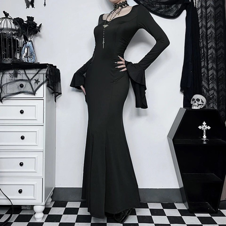 Morticia Addams FELNŐTT Wednesday Jelmez Halloween 