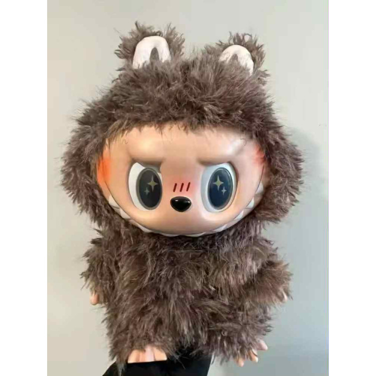 Zimomo Labubu Barna és Fehér 58 cm 38 cm