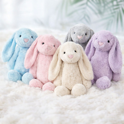 Logó fülű nyúl 25 cm extra puha plüss nyuszi – több színben, húsvéti ajándéknak